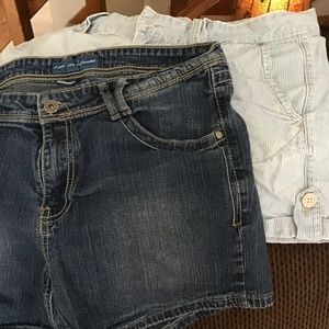 6 pairs of shorts..great shape sz 10 And 12